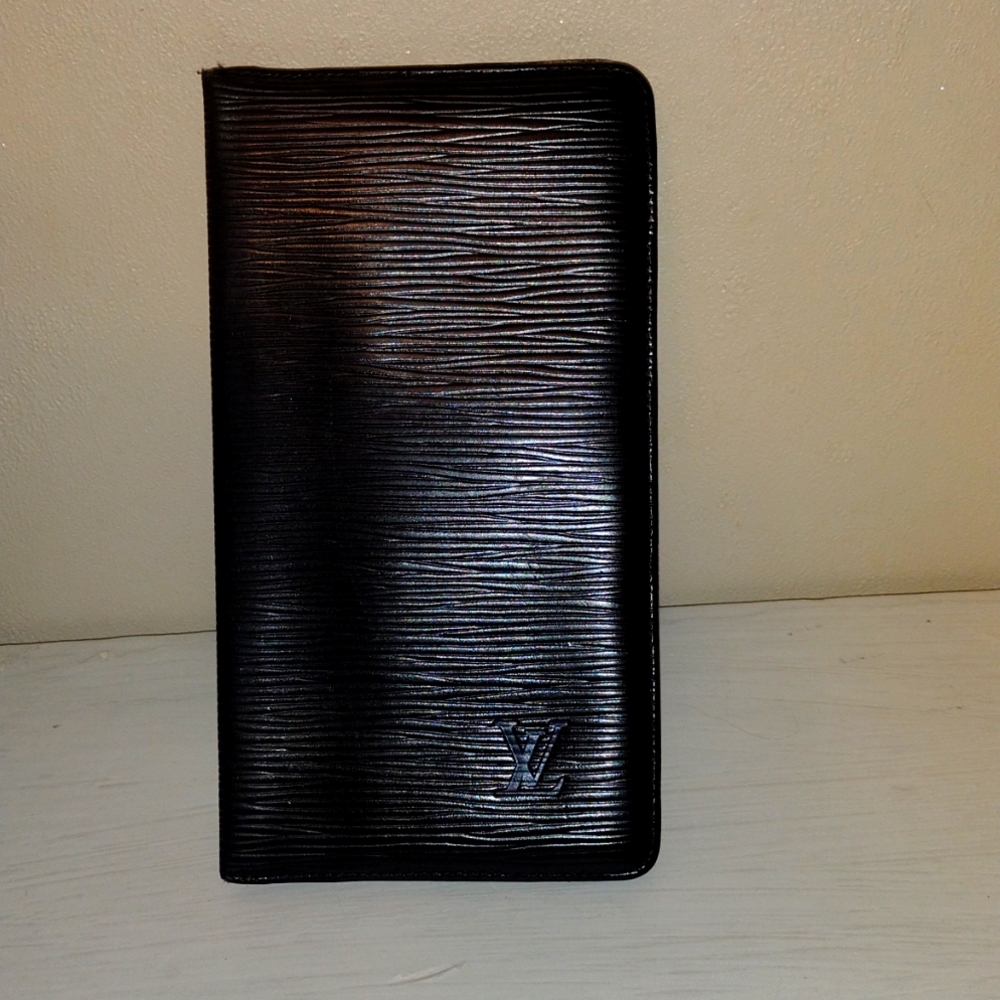 Louis Vuitton Long Black Epi Leather Wallet